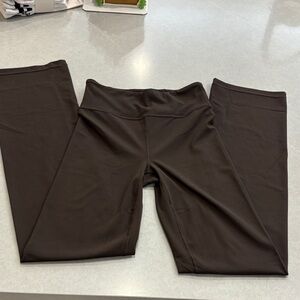 Athleta Truffle color xs High-Waisted elation straight leg  Leggings